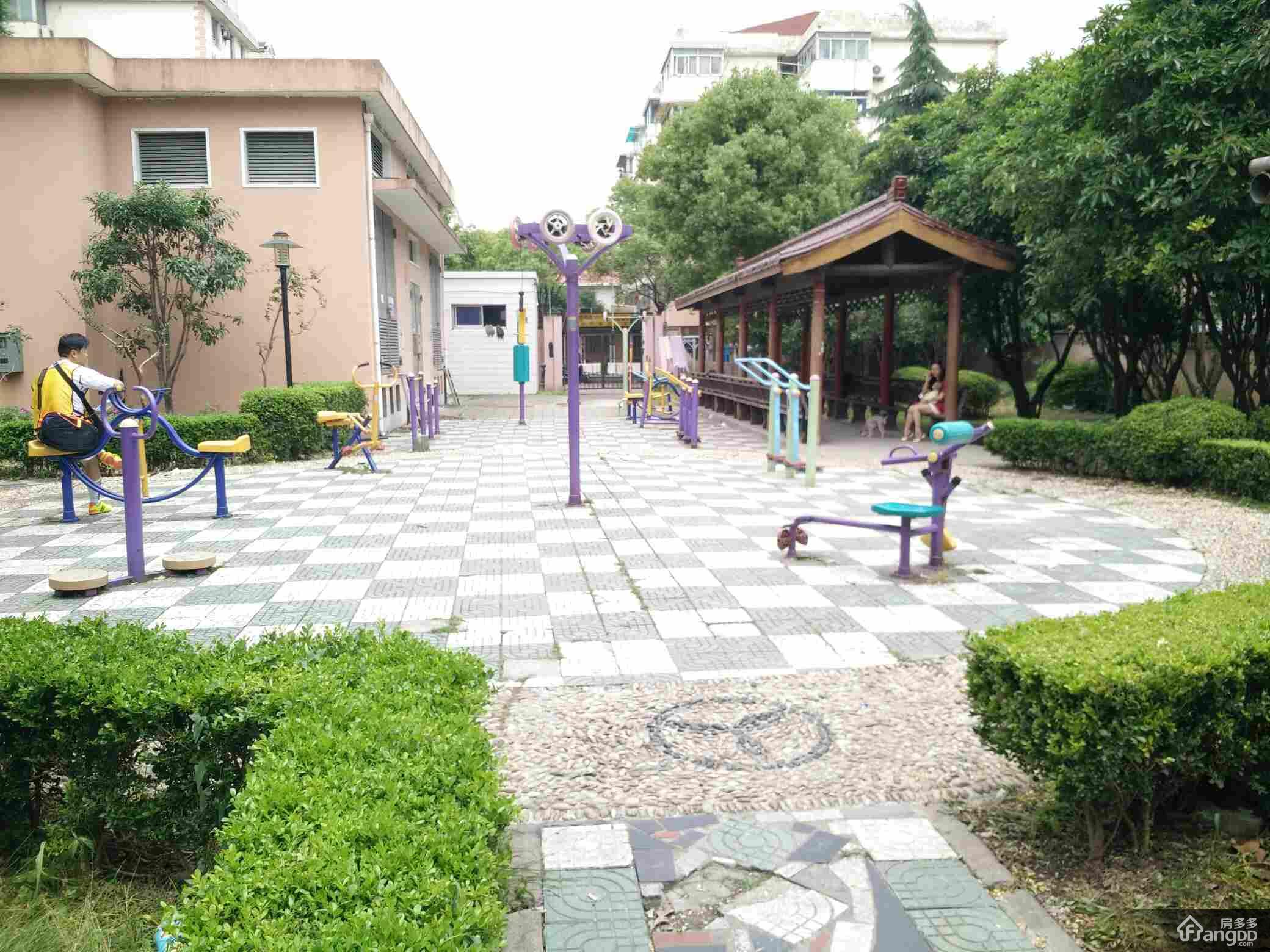 小区环境之休闲广场