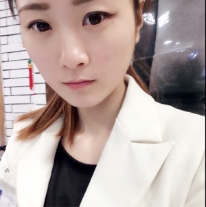 吴琼