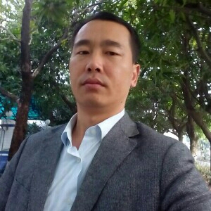 任辉