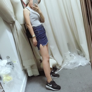房多多曹新艳