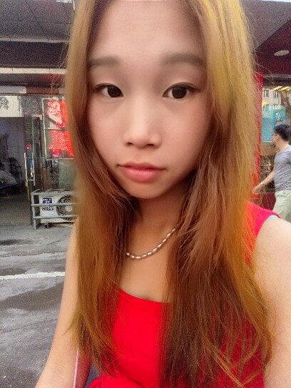 李春伶