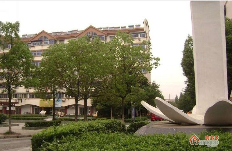康华新村小区图片