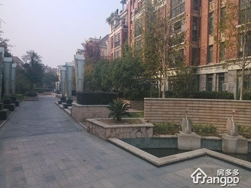 名佳花园小区图片