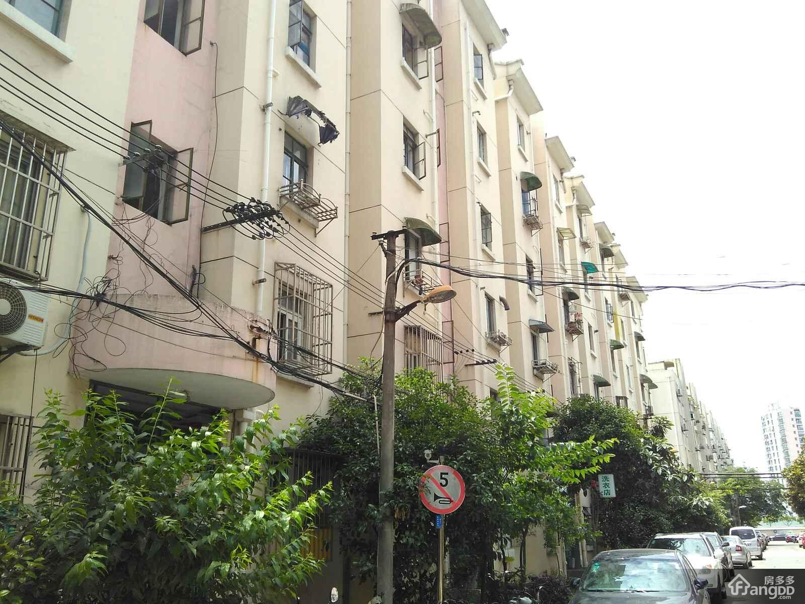 梅陇九村小区图片