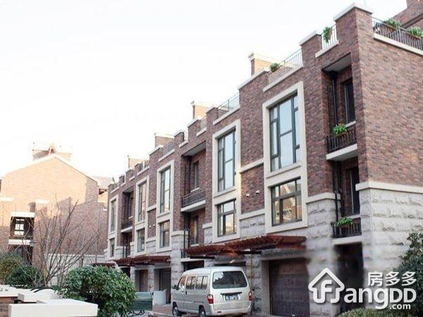 海兰堡小区图片