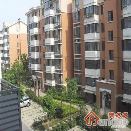 湖畔翠庭小区图片