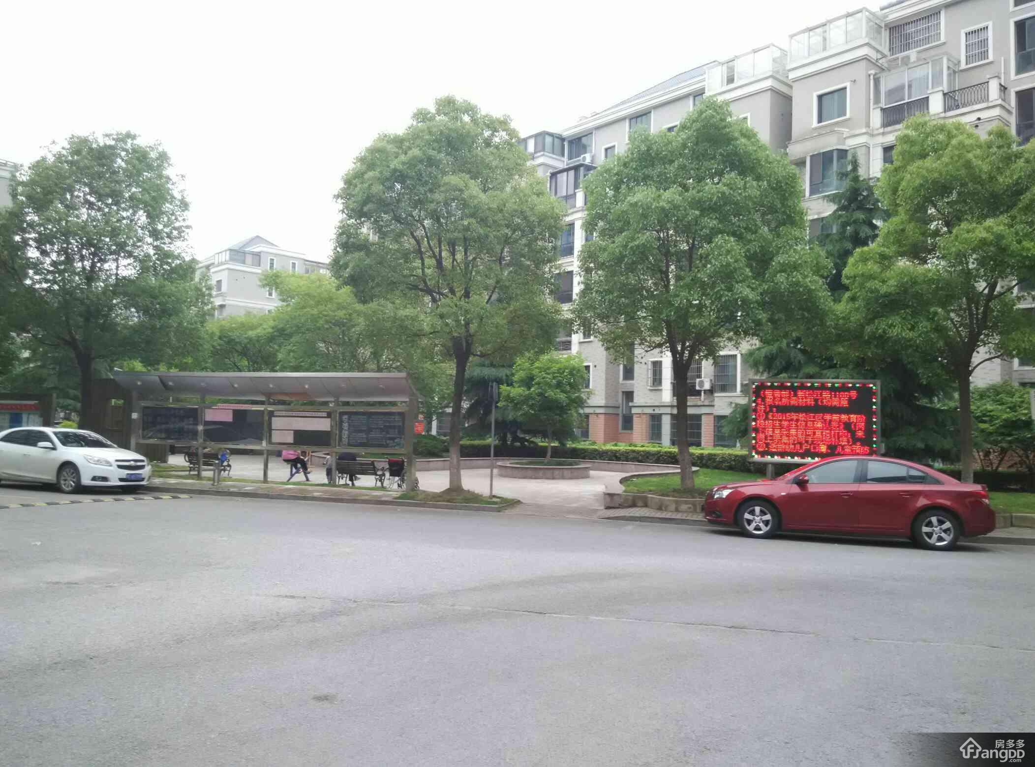 紫东新苑小区图片