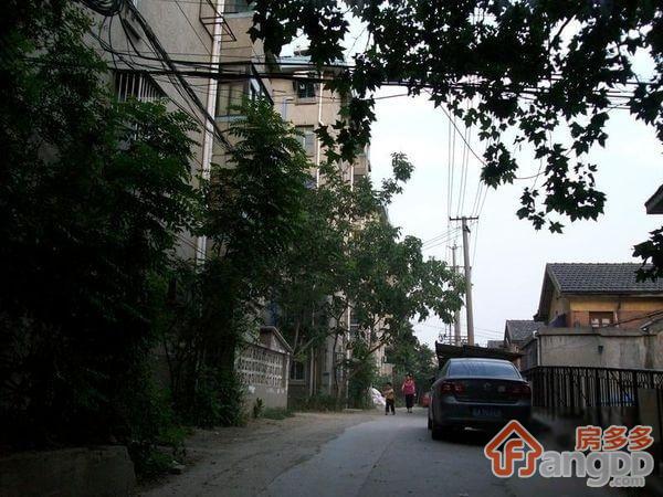 华电三宿舍小区图片