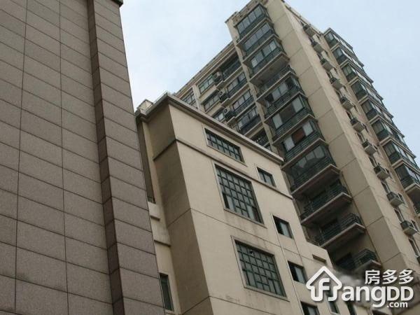 财富公寓小区图片