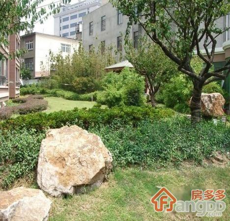 逸虹景苑小区图片