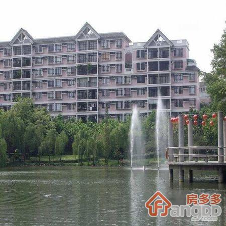 丽江花园康城居小区图片