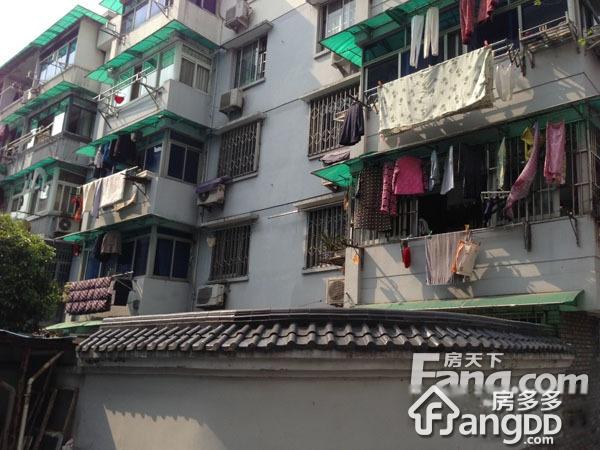 教工路131号图片