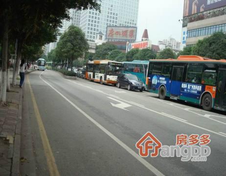 名雅苑小区图片