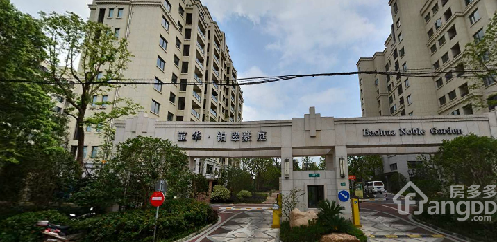 宝华铂翠豪庭小区图片