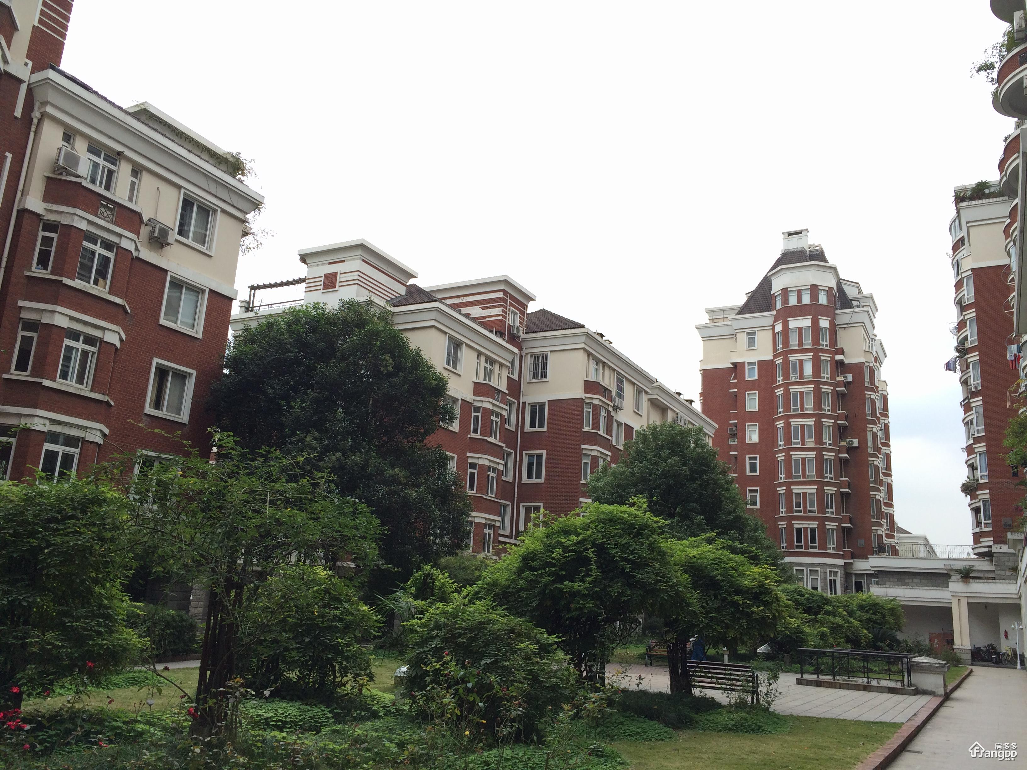 南都德加东区图片