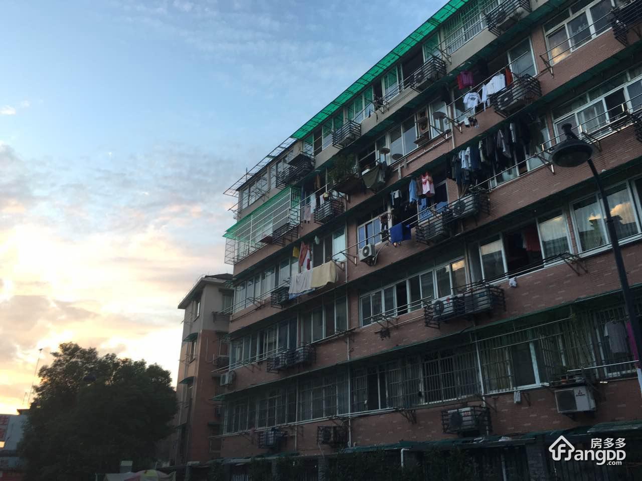 花圃铁路新村小区图片