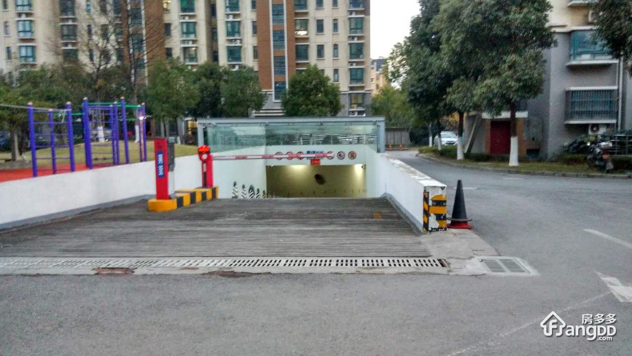 上怡南苑小区图片