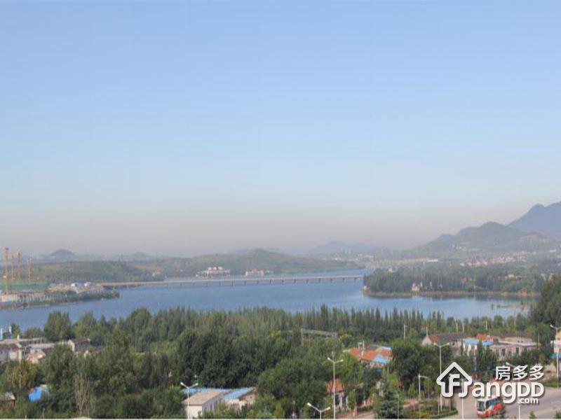 泰山西湖容郡
