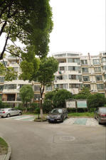 华高庭园小区图片