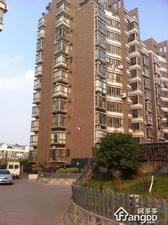 高尔夫西花园小区图片