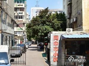 网巾市小区小区图片