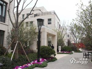 深宝花园小区图片