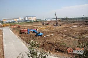 亚泰梧桐世家小区图片