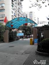 东泉苑小区图片