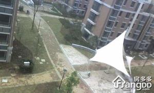 映山菁华小区图片