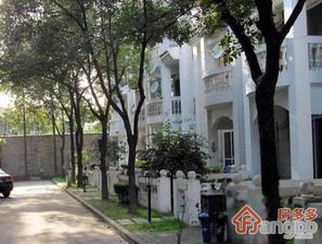 西郊华庭小区图片