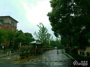 同润山河小城小区图片