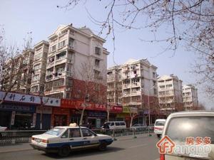 聚龙花园小区图片
