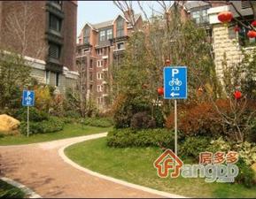 旭辉朗香郡小区图片