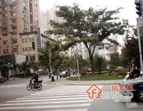 贤居天下小区图片