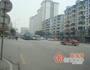 鸿荣阁小区图片