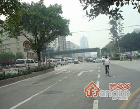 南雅名苑小区图片