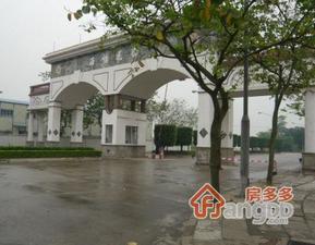 海怡花园小区图片