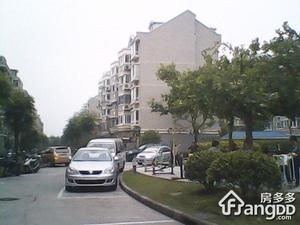 莲琼苑小区图片