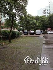 品新苑小区图片