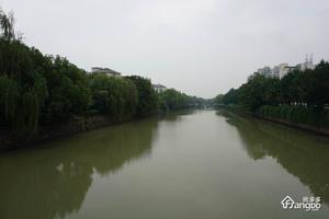府苑新村小区图片
