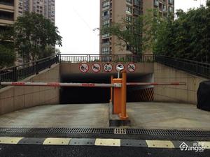 三里新城荷苑小区图片
