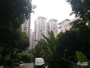 天安恒隆花园小区图片