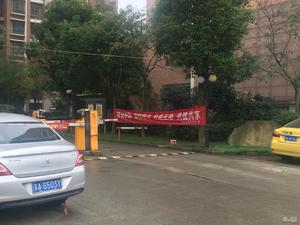 滨河御景小区图片