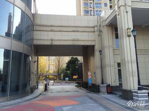 中新翠湖小区图片